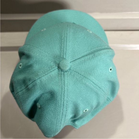 New Era New York Yankees Teal On Teal SnapBack 9Fifty Hat Cap NWOT MLB Baseball - Picture 6 of 9